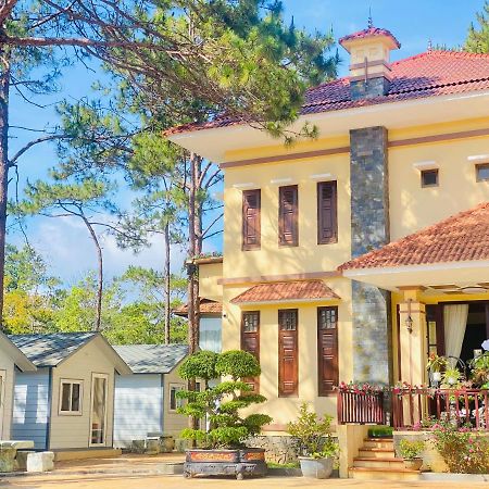 Henisi Homestay Mang Den Villa Kon Von Kla Esterno foto