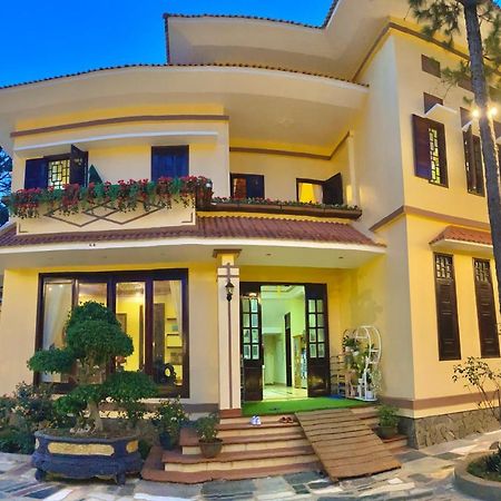 Henisi Homestay Mang Den Villa Kon Von Kla Esterno foto