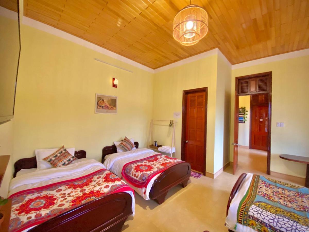 Henisi Homestay Mang Den Villa Kon Von Kla Esterno foto