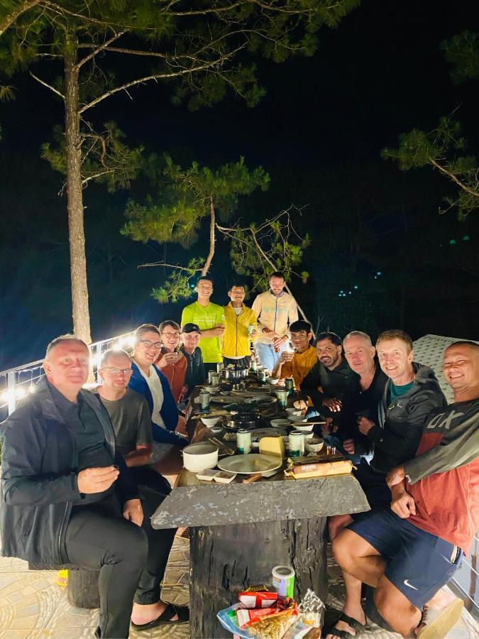 Henisi Homestay Mang Den Villa Kon Von Kla Esterno foto