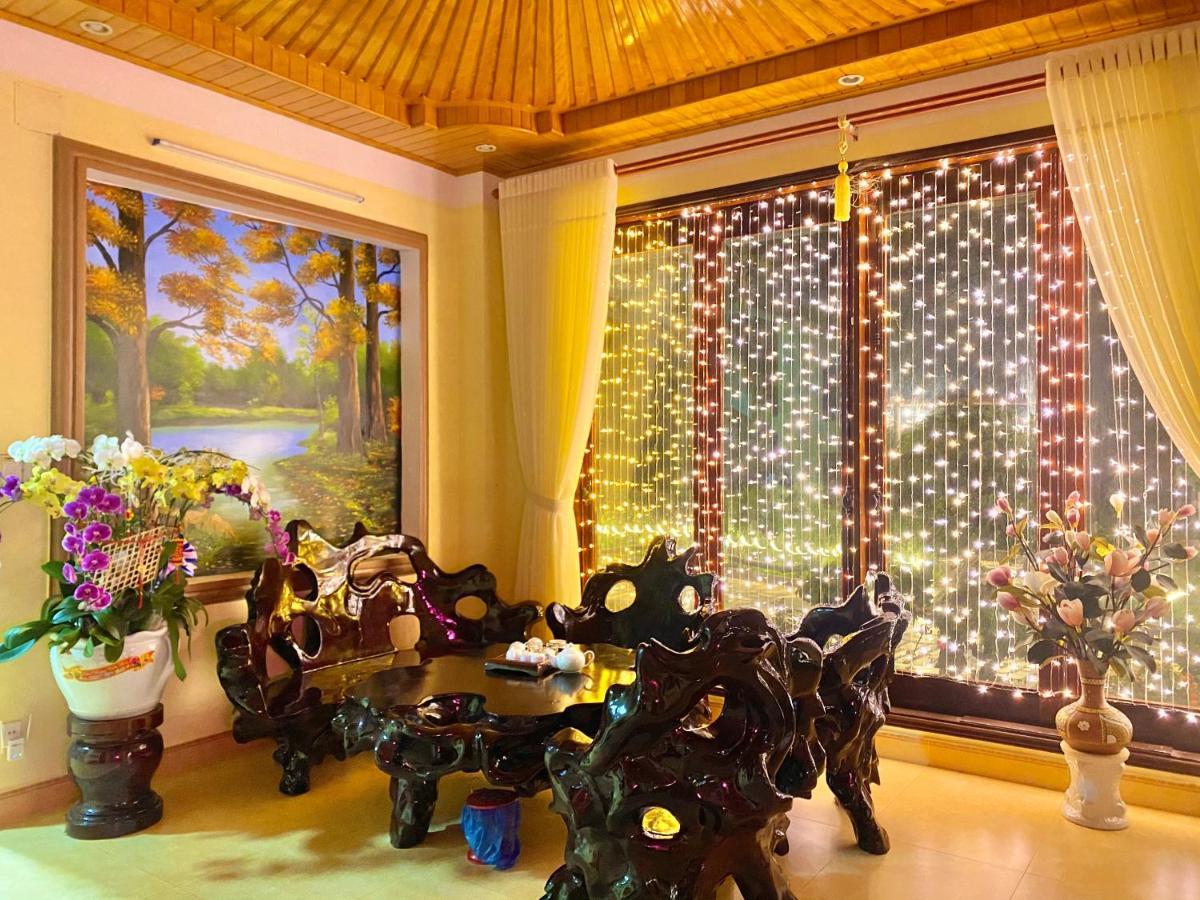 Henisi Homestay Mang Den Villa Kon Von Kla Esterno foto